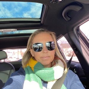 Meet your Posher, Joanne